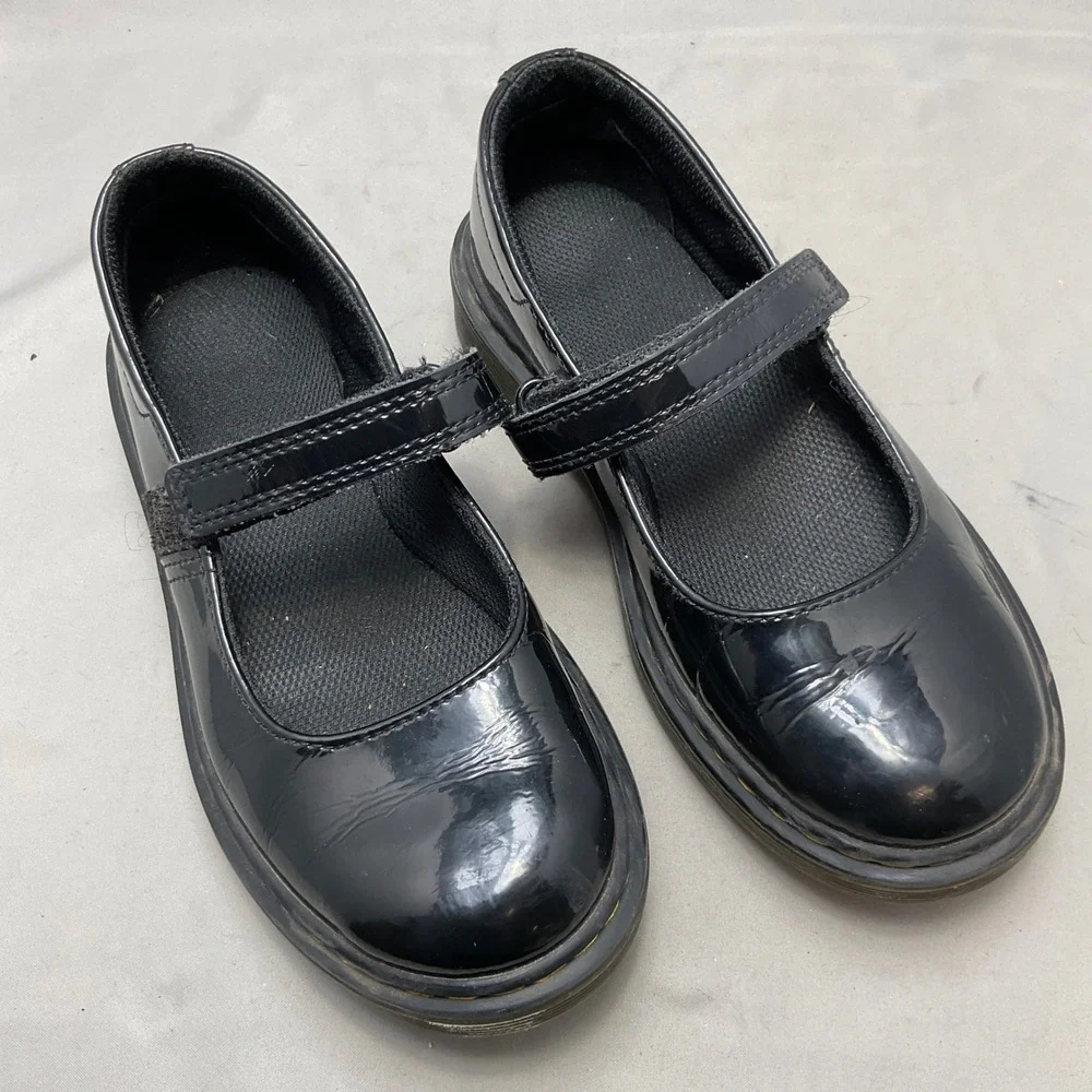 Dr. Martens Polly Mary Jane Kids Size 1 Black Patent Leather T-Strap Shoes